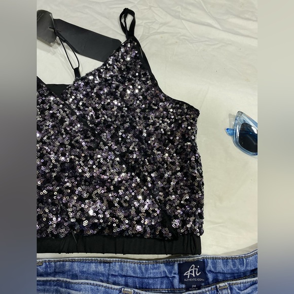 Sequins crop - Picture 3 of 4
